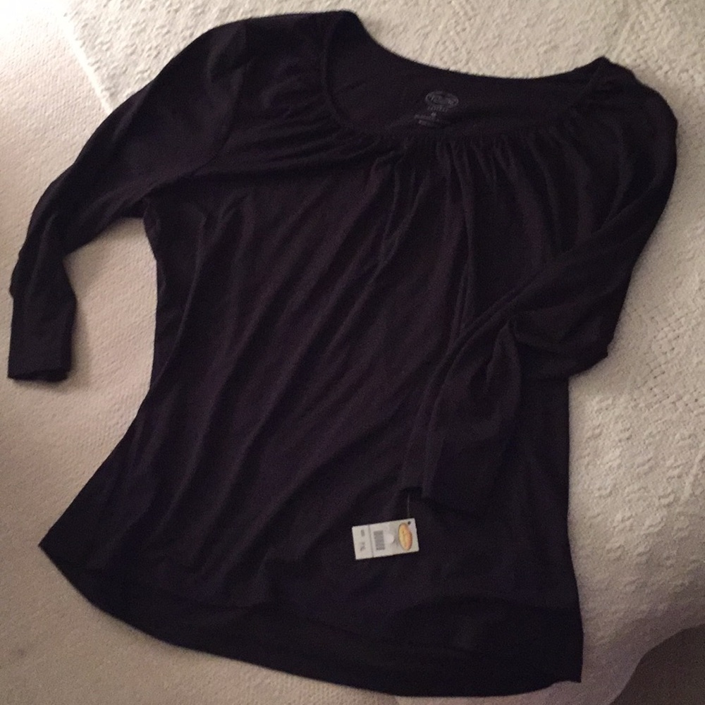 Light weigh pull over